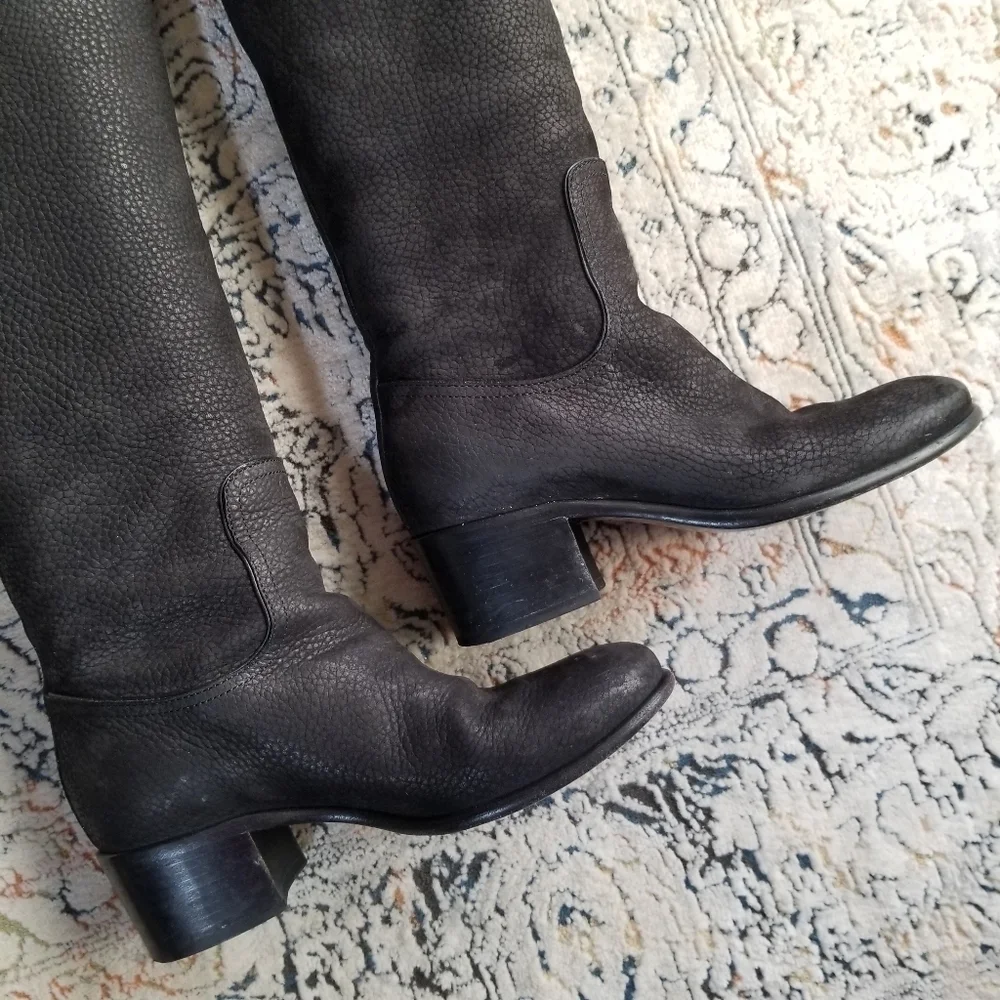 LOUIS VUITTON Black Grained Leather Suede Knee High Boots 35.5 - Picture 10 of 17